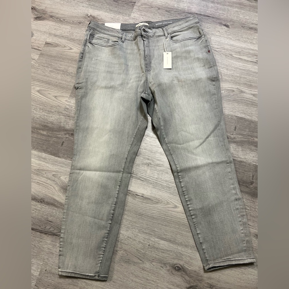 Warp + Weft High Rise Skinny Jean size 24 (Plus)